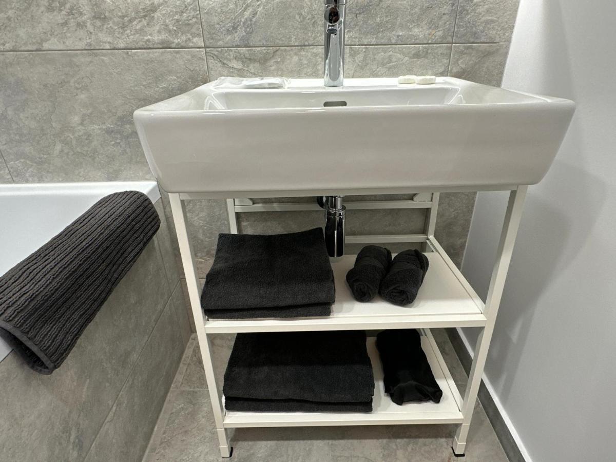 Art Apartment บูคาเรสต์ ภายนอก รูปภาพ
